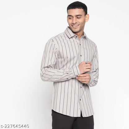 FTX Men's Vertical Stripes Slim Spread Collar White Shirts