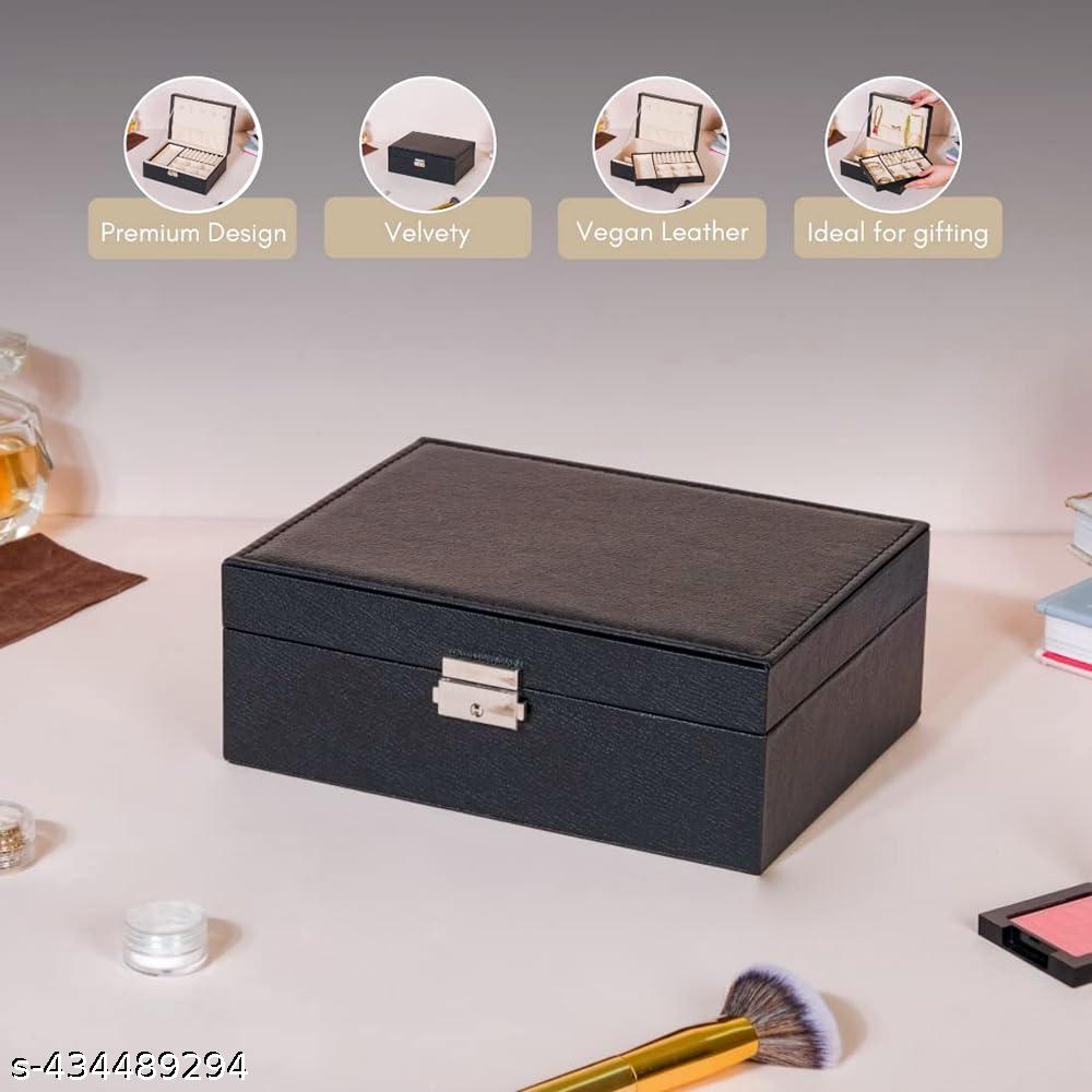 Merish Leather Portable Jewellery, Trinkets, Rings, and Bracelets Organizer For Women Jewelery boxes Vanity boxes (Black)